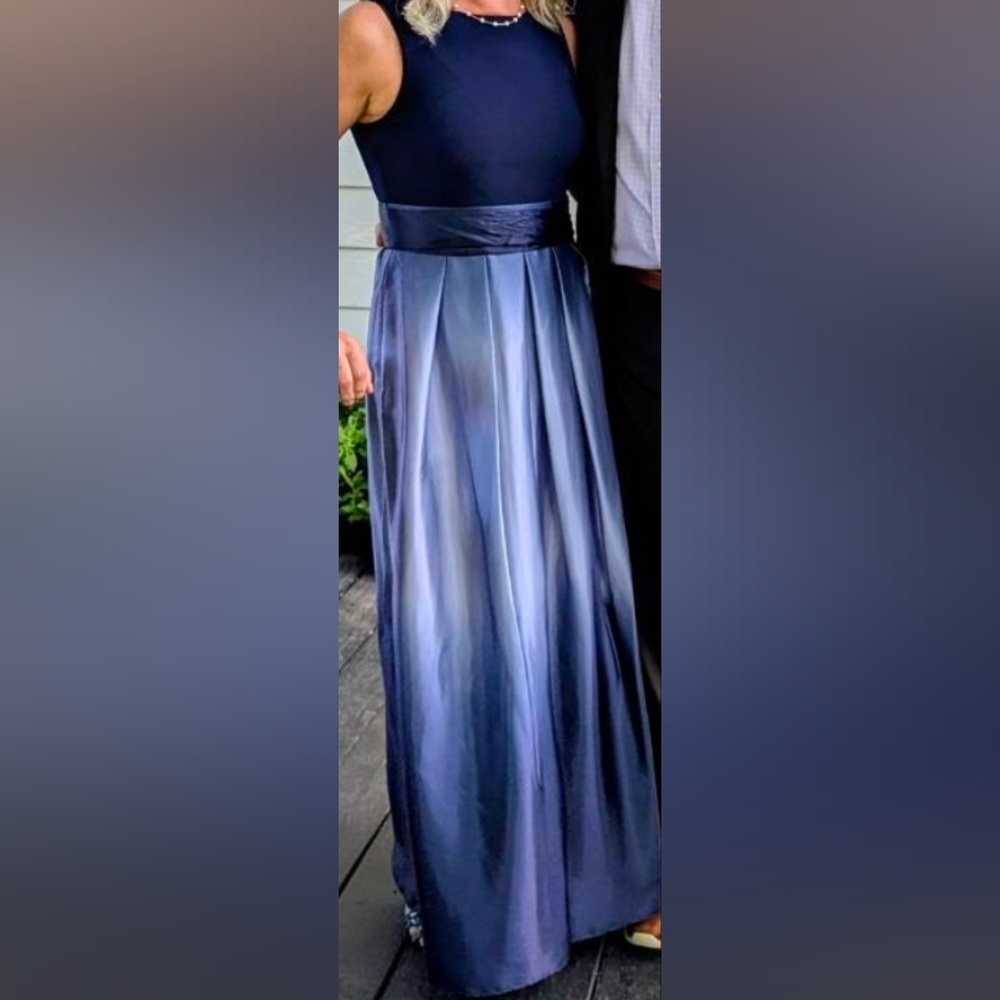 SLNY Women's Blue Ombre Satin Sash Gown